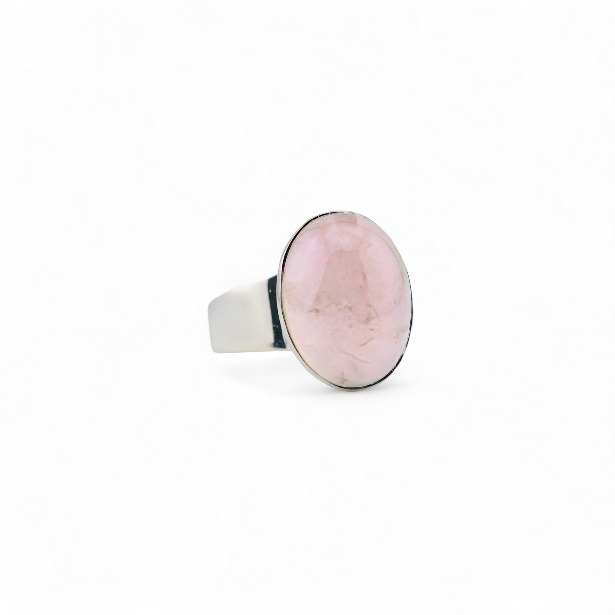 Nordic rose quartz ring