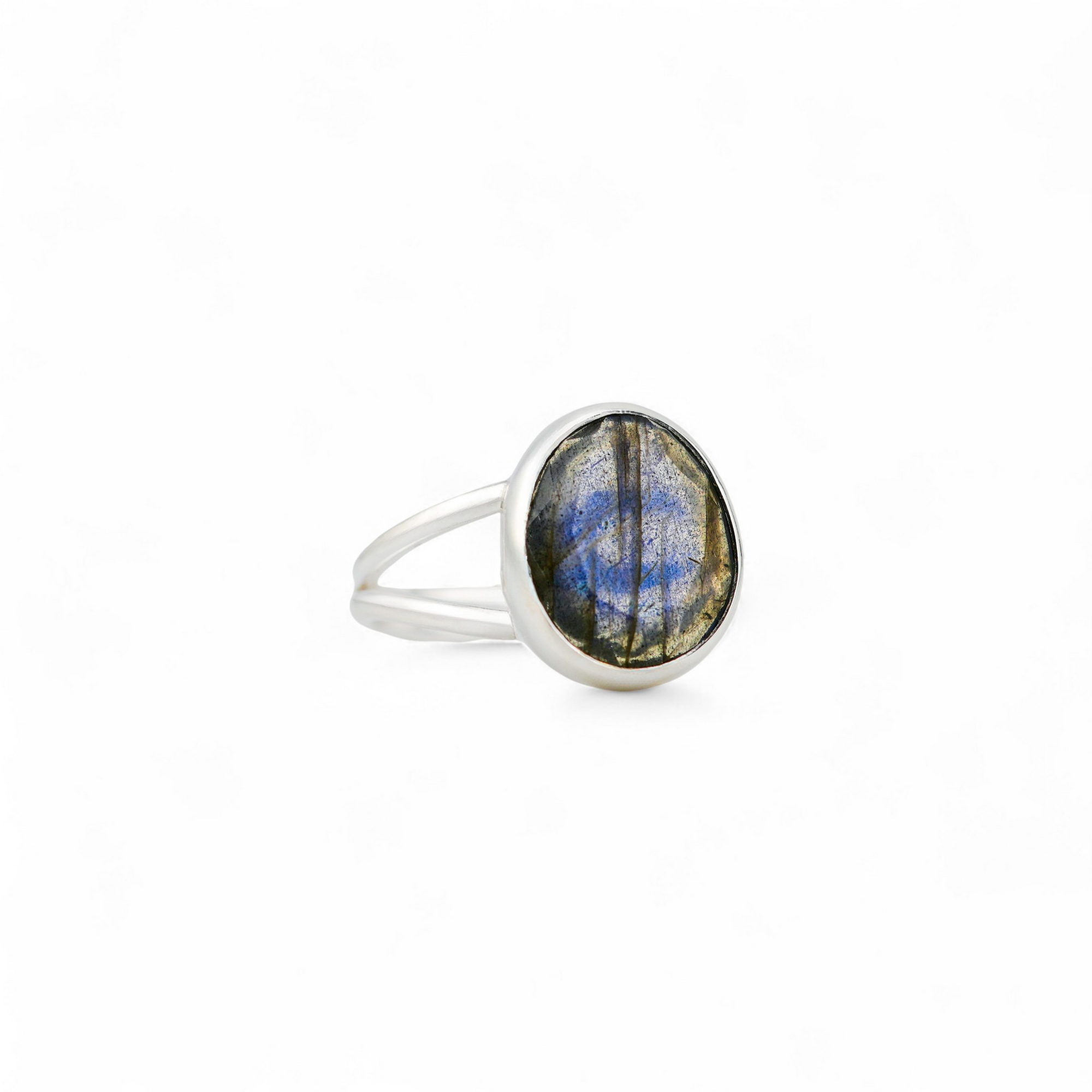 Harmonia labradorite ring small