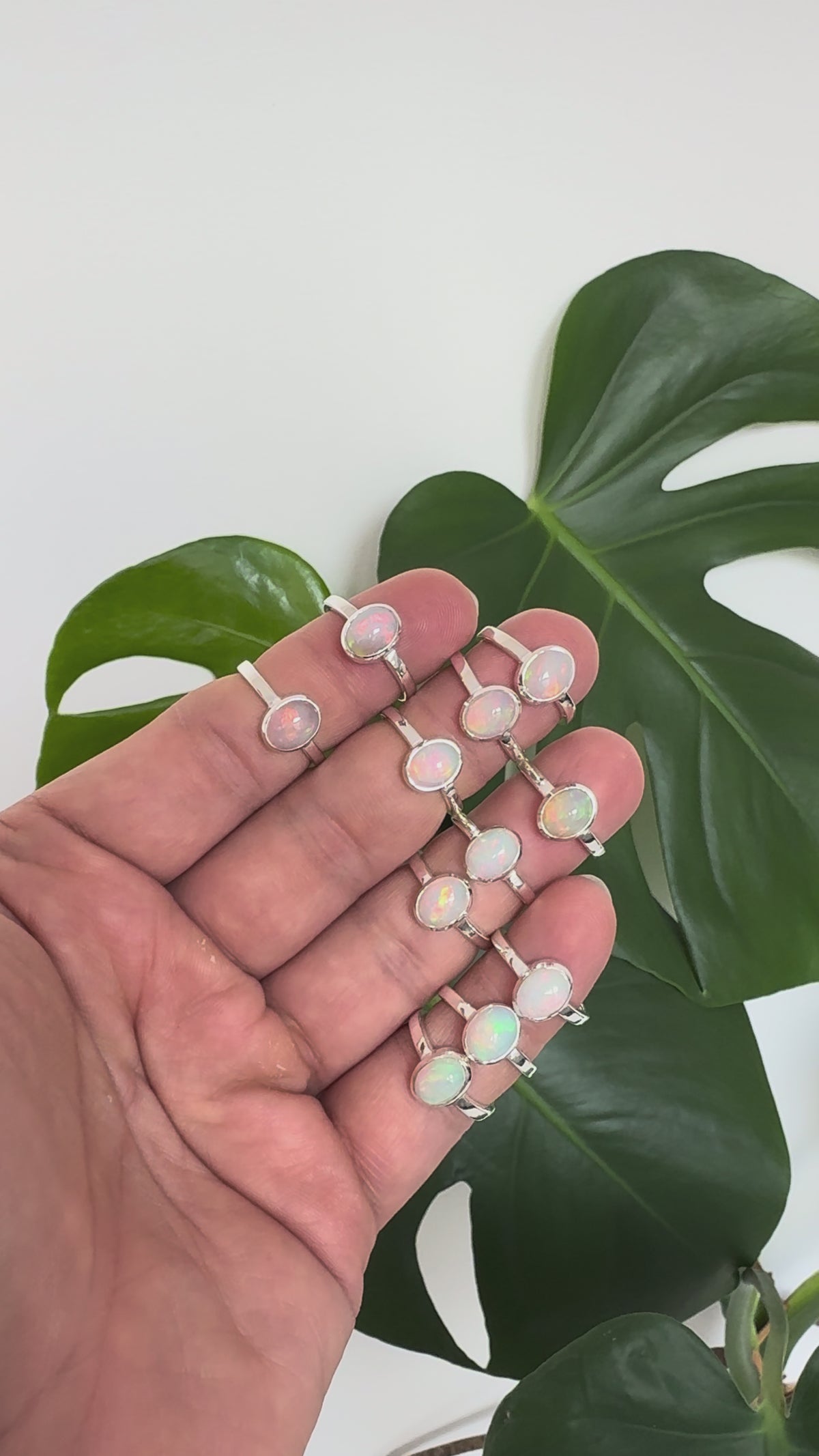 Opal luna ring