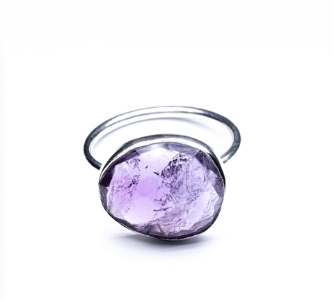 Nordic flair amethyst ring